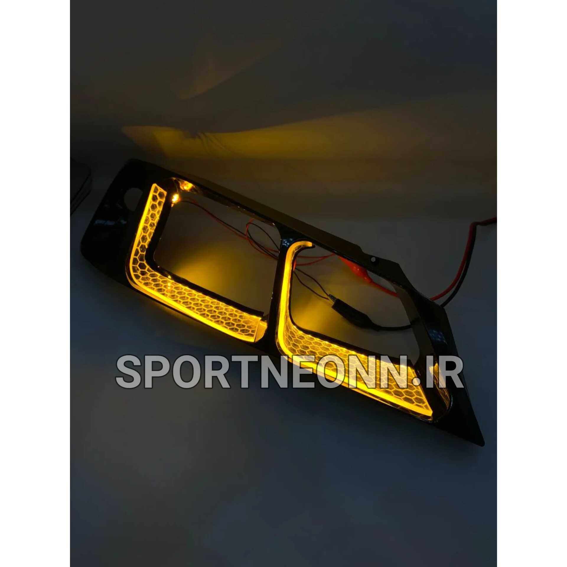 چراغ اسپرت پارس (فلاپ نئون دار گلس یو ال )